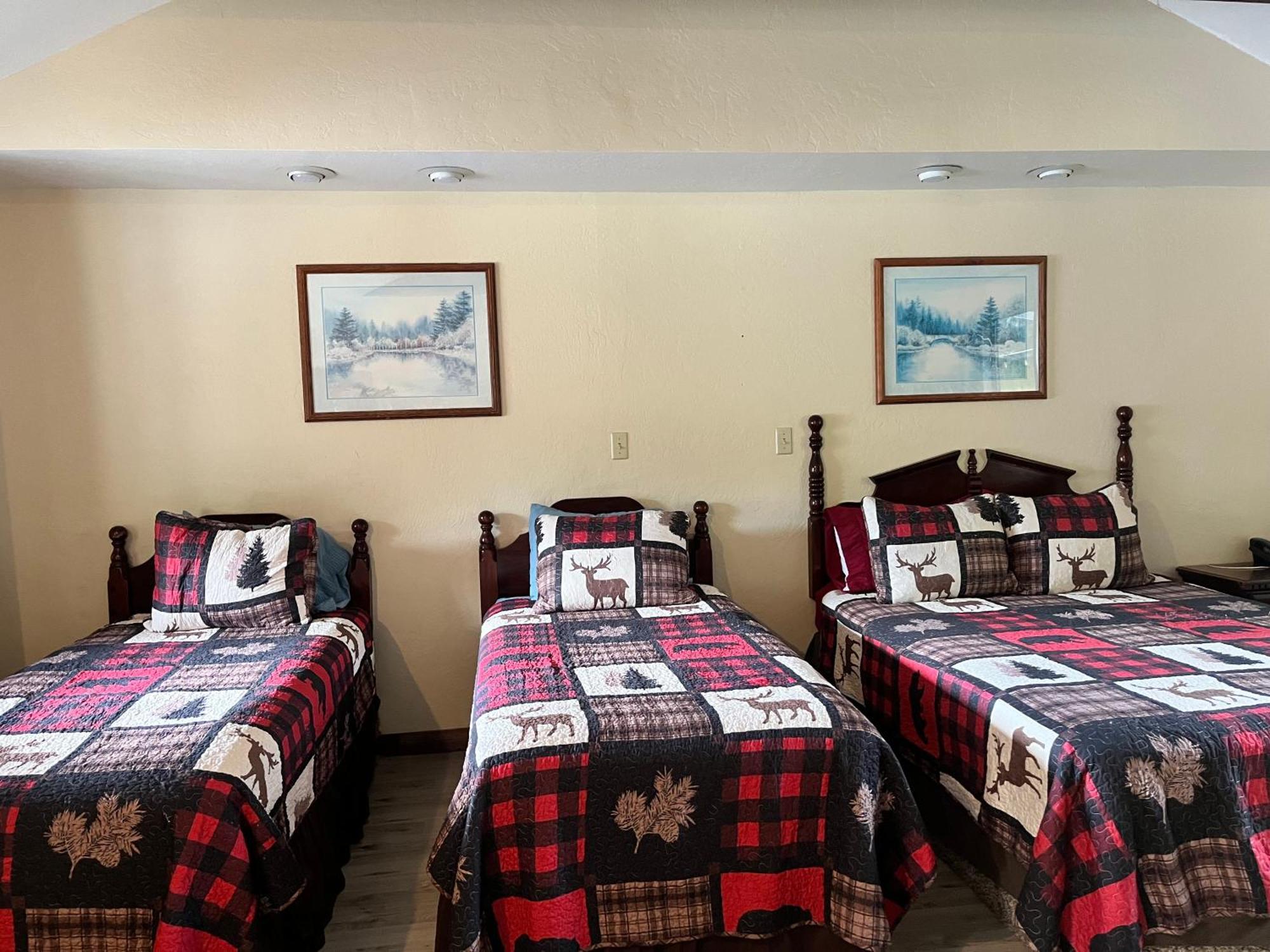 Dean Creek Resort Redway エクステリア 写真